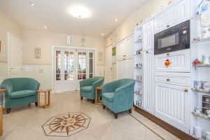 Photo 20- click for photo gallery